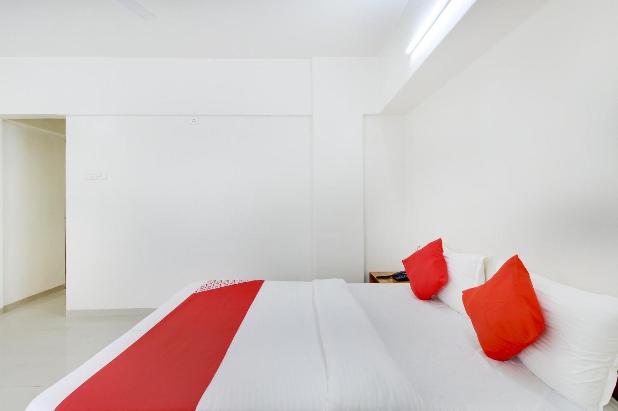 Hotel O Star Inn Pune Exterior photo